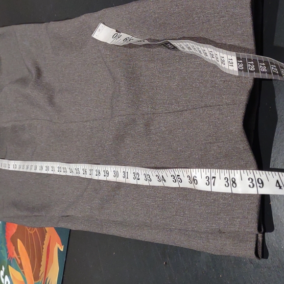 Woman Casual Dress Pants..Size 18 - Picture 2 of 6